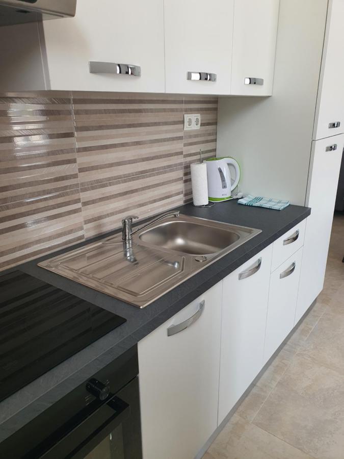 Apartment Rados Dugopolje Extérieur photo