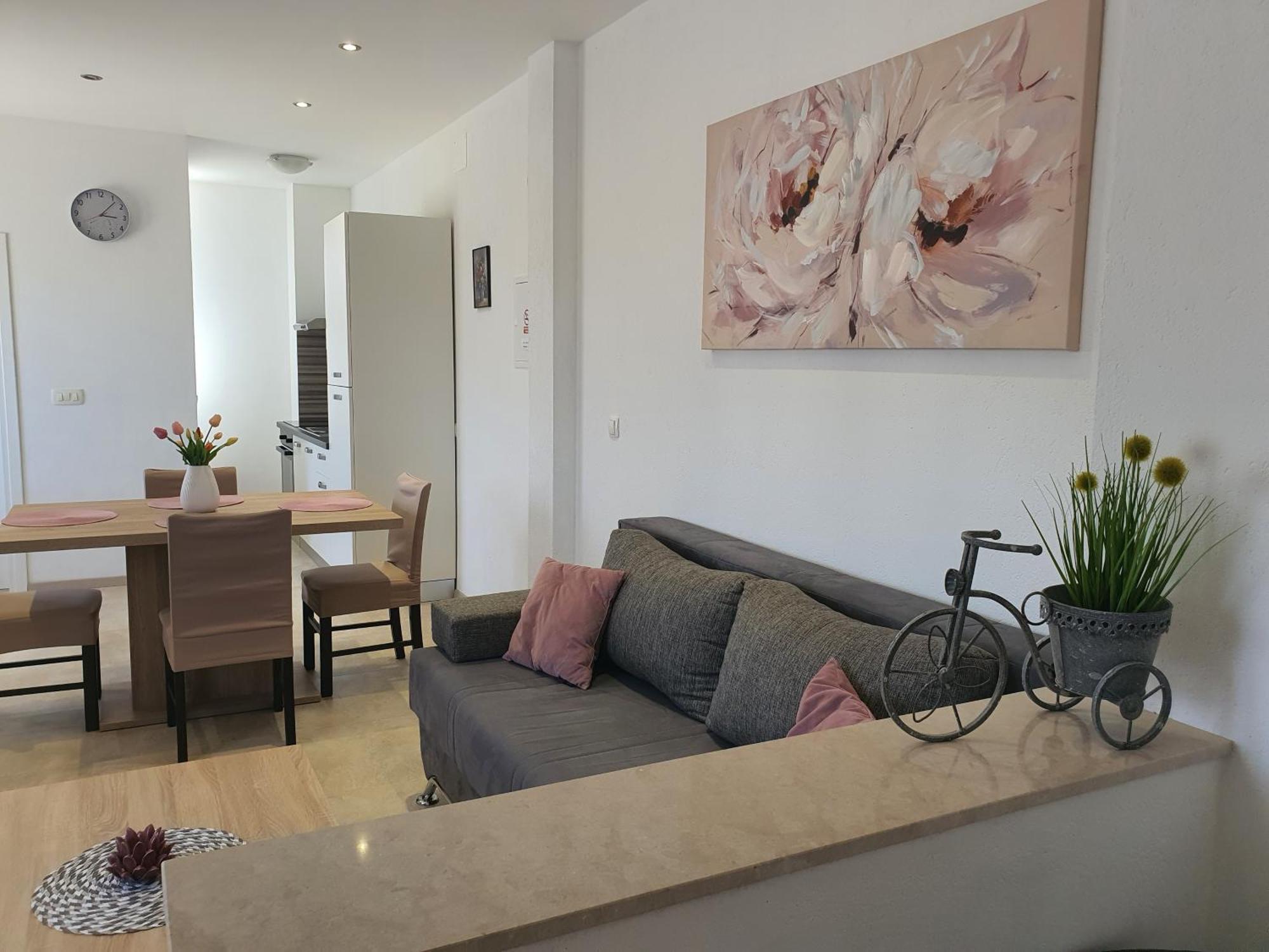 Apartment Rados Dugopolje Extérieur photo