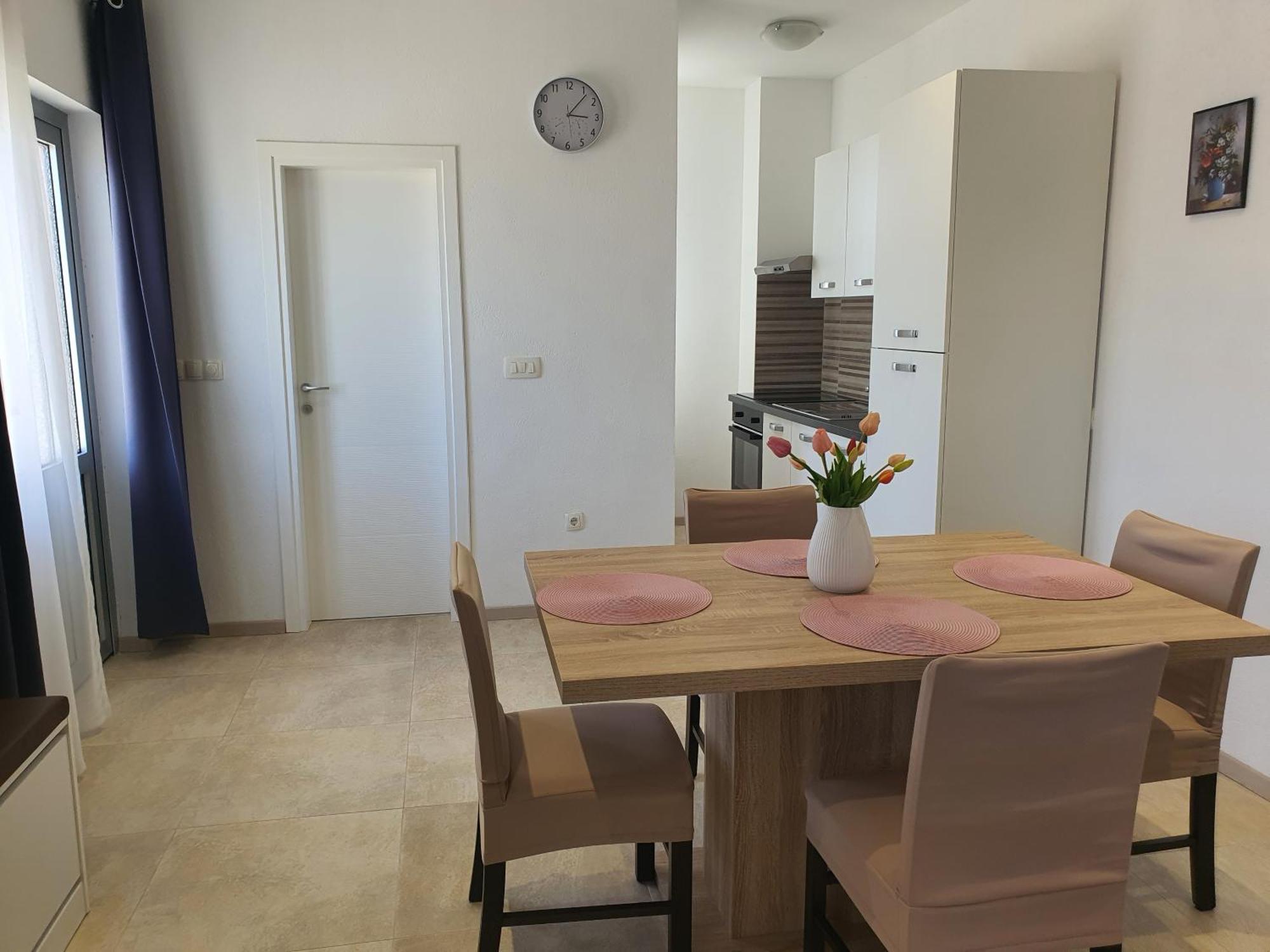 Apartment Rados Dugopolje Extérieur photo